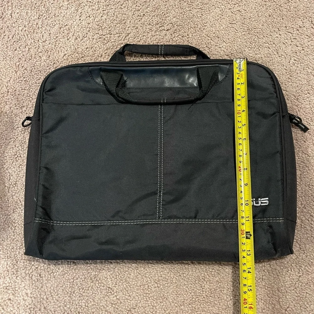 ASUS Black Nereus Carry Laptop Bag with Adjustable Removable Strap